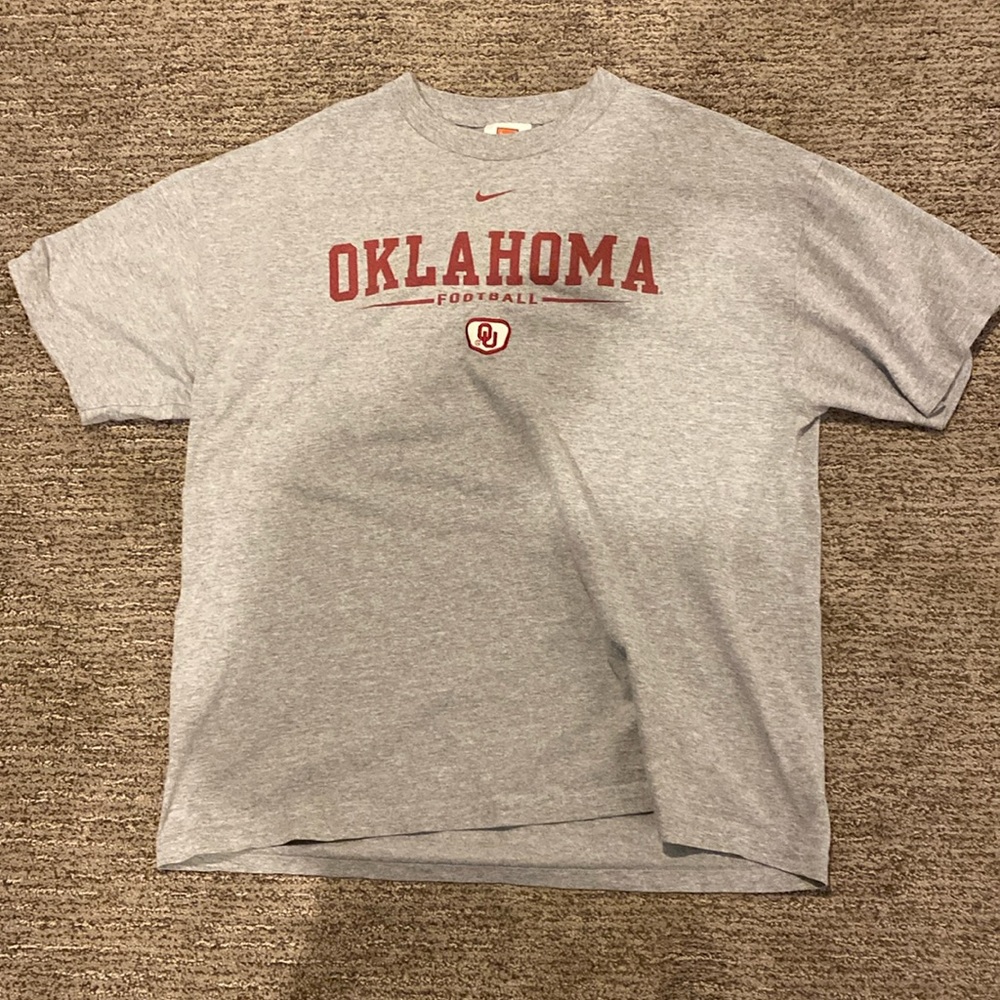 thrifted oklahoma nike shirt